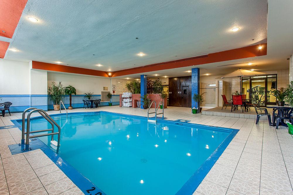 Hotel Universel Montréal Extérieur photo