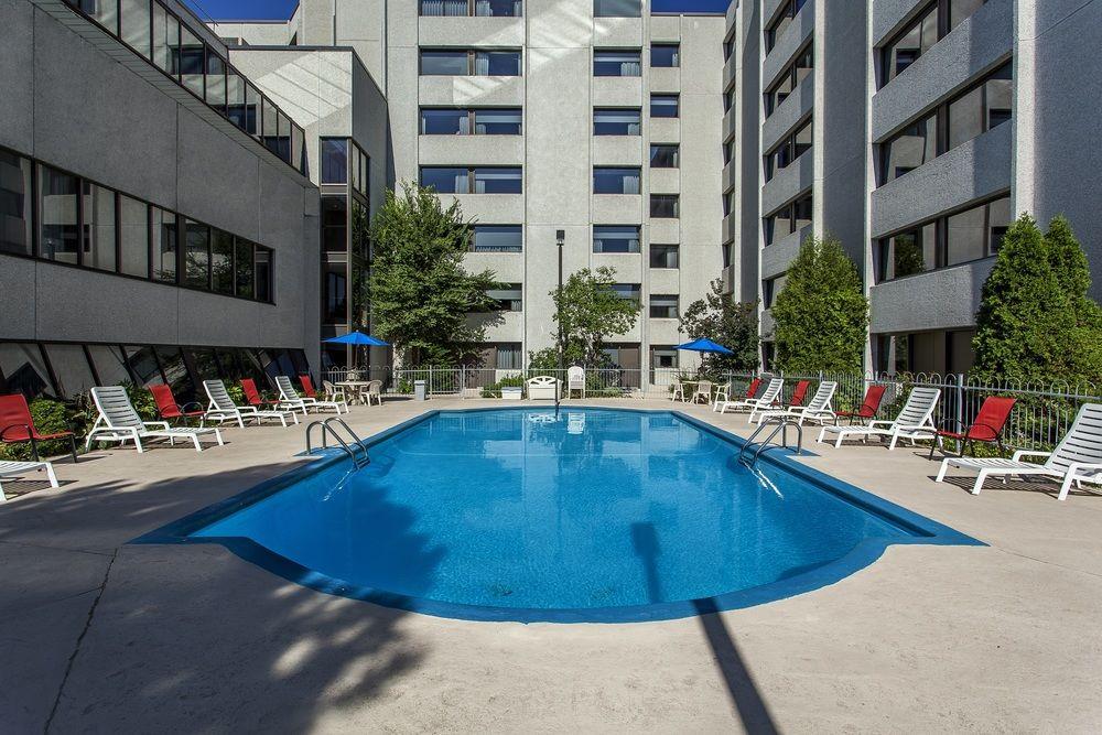 Hotel Universel Montréal Extérieur photo