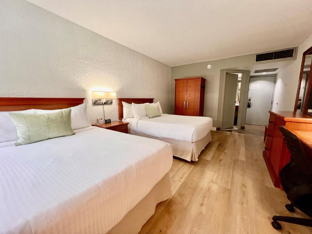 Hotel Universel Montréal Extérieur photo