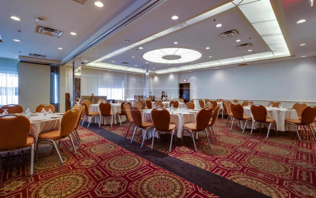 Hotel Universel Montréal Extérieur photo