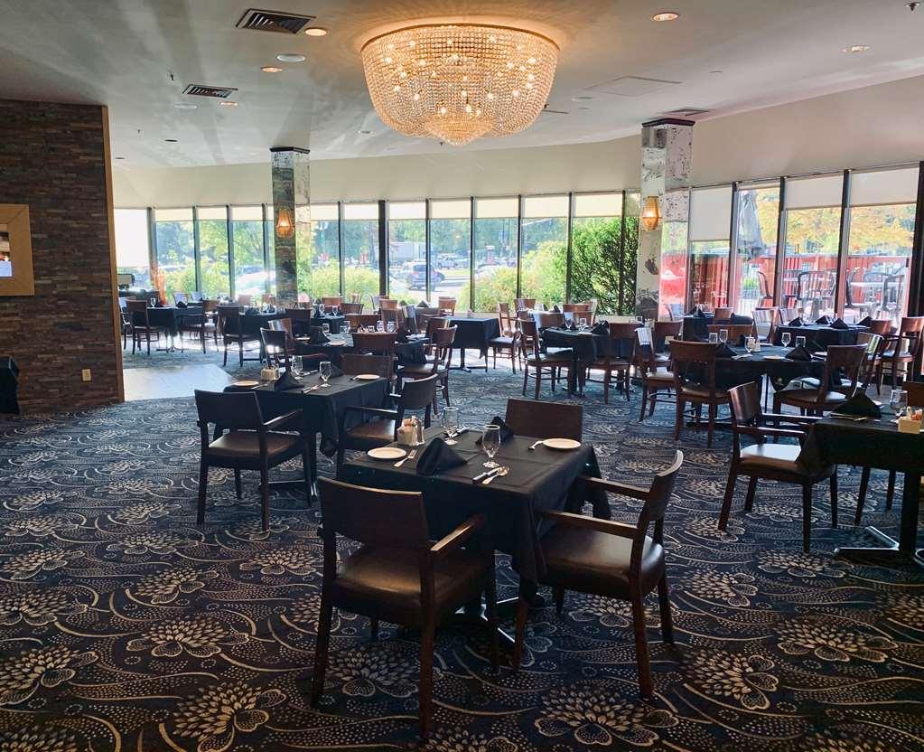 Hotel Universel Montréal Restaurant photo